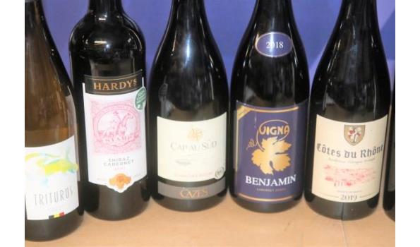 8 flessen diverse wijnen